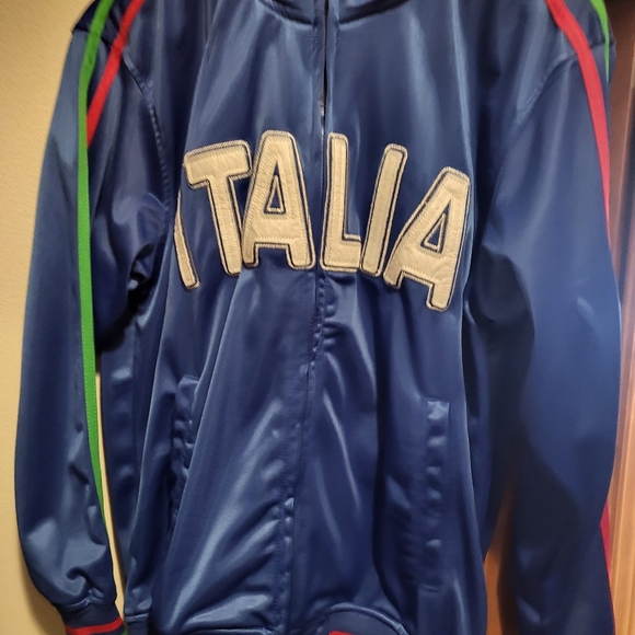 Jacket - Picture 2 of 3